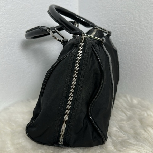 💯 Authentic Dior Handbag🍀 - Picture 11 of 17